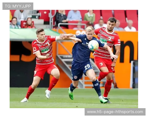 德甲拜仁边路穿插多次得手，攻势展开猛烈——以速度与协作描绘的精彩篇章